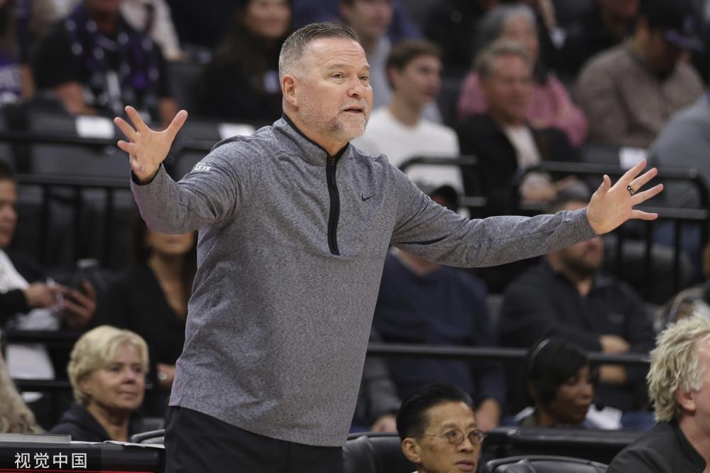 斯卢茨基在 斯卢茨基在